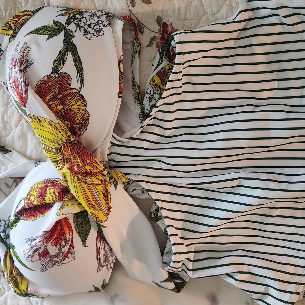 Floral and Striped Swimsuit - Picture 4 of 11